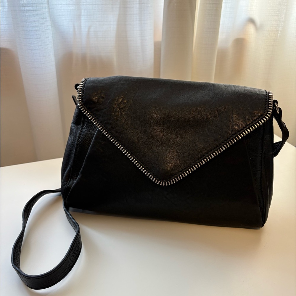 Halogen Black Leather Envelope Bag Crossbody with Zipper Teeth Detail